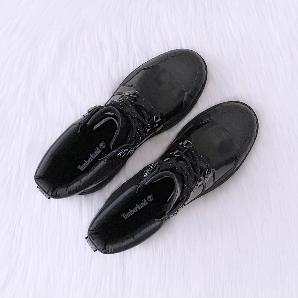 Timberland Women’s Heritage 6 Inch Rubber Toe Waterproof Black Boots - Picture 4 of 7